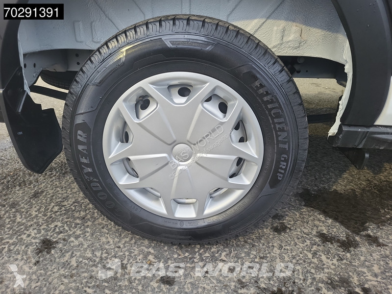 Užitkové vozidlo Ford 130pk L2H2 Nieuw! Airco...