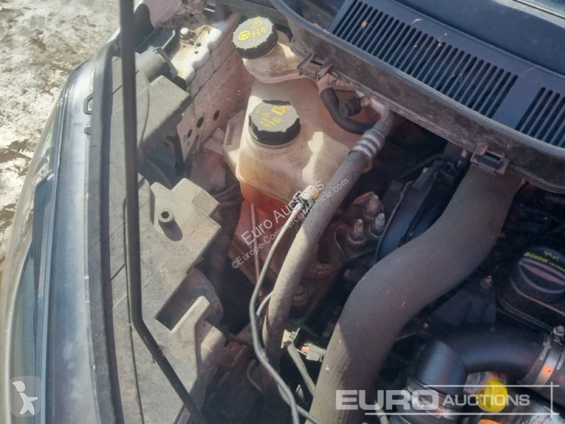 Autoutilitară Ford Courier
