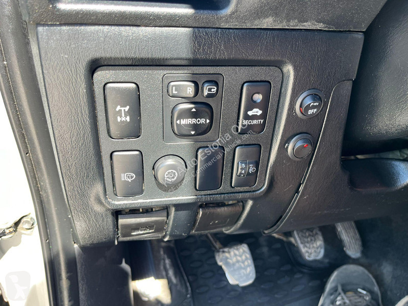Véhicule utilitaire Toyota 4x4 Hilux