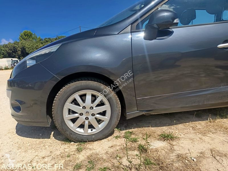 Autoutilitară Renault MEGANE