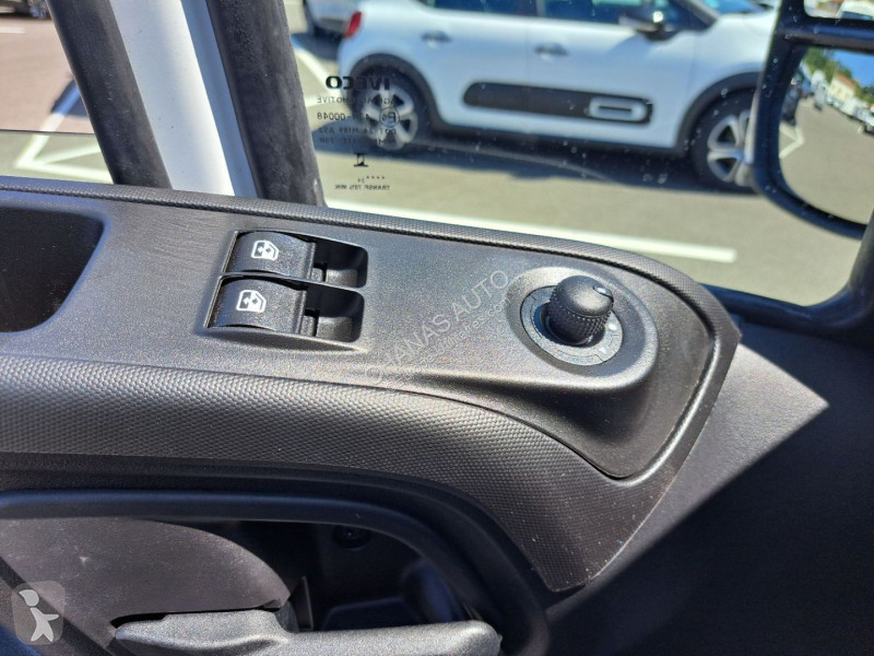 Autoutilitară Iveco 35C16 160CV 3L ALUMINIUM...