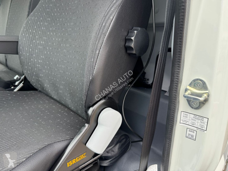 Véhicule utilitaire Mitsubishi 3C15 150CV 3L...