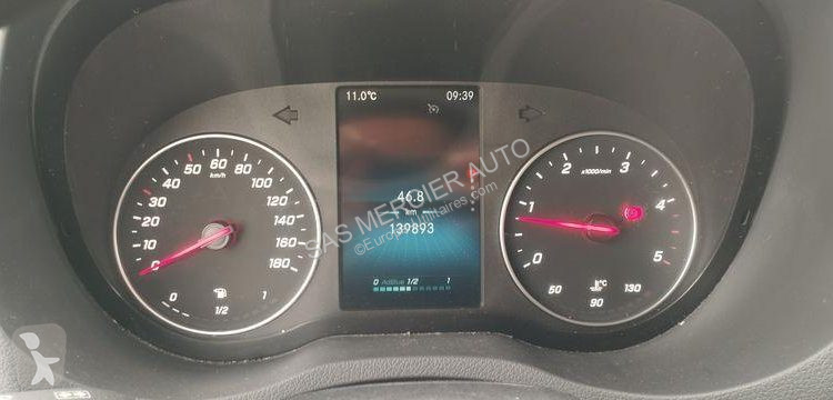 Véhicule utilitaire Mercedes clc