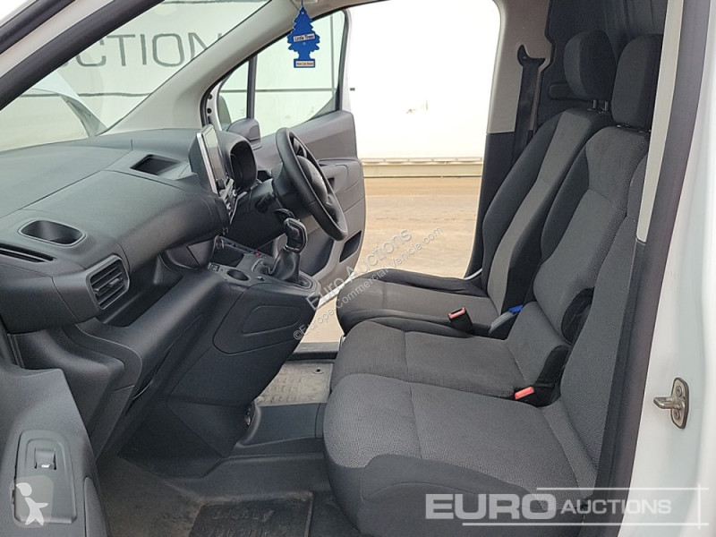 Veicolo commerciale  Berlingo 650
