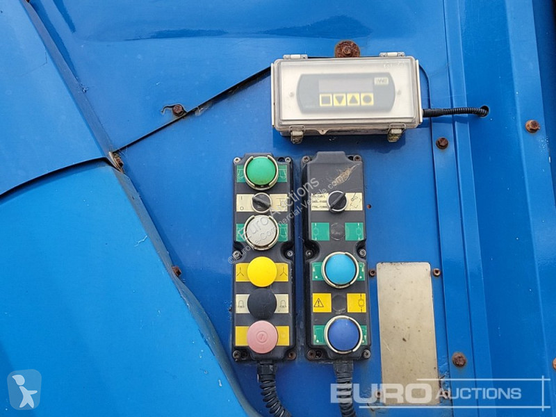 Autoutilitară  Elite 2