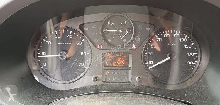 Véhicule utilitaire Peugeot