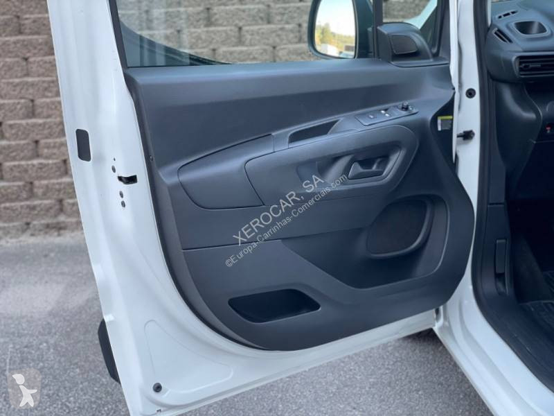 Véhicule utilitaire Toyota City 1.5D-4D 100HP 3L