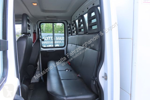 Autoutilitară Iveco 35C16  3,0 Doka+Box Euro 6...