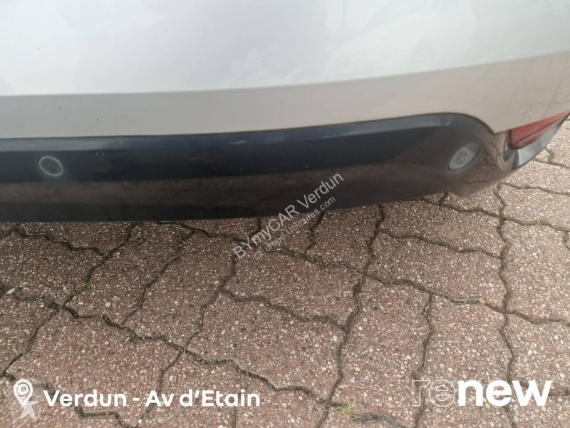 Užitkové vozidlo Renault Mégane IV Berline TCe...