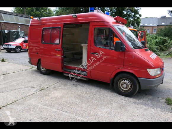 Véhicule utilitaire Mercedes TN 312 DD