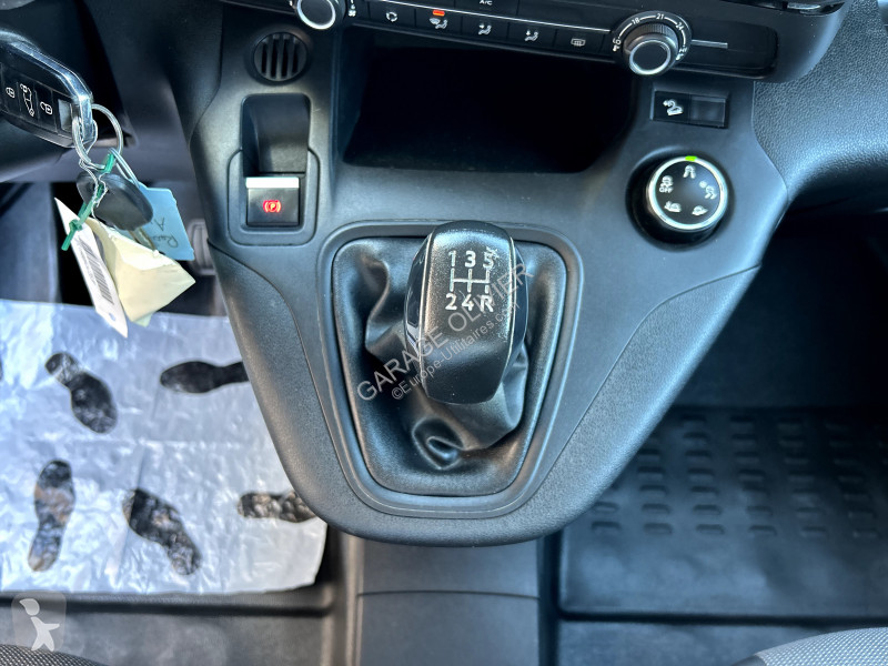 Furgoneta Peugeot 1.6 Bluehdi 100 Premium