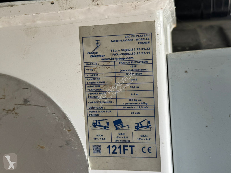 Véhicule utilitaire Renault Hoogwerker 12M