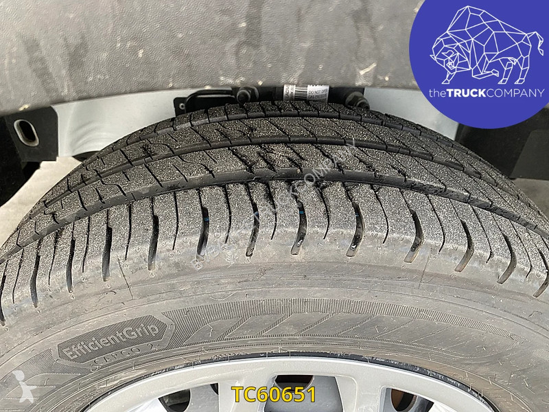 عربة نفعية Ford 130.35 L2H2 - AUTOMATIC GEARBOX...