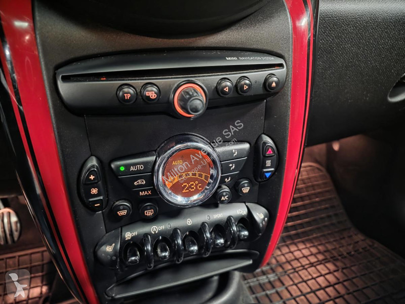 Лекотоварен автомобил Mini