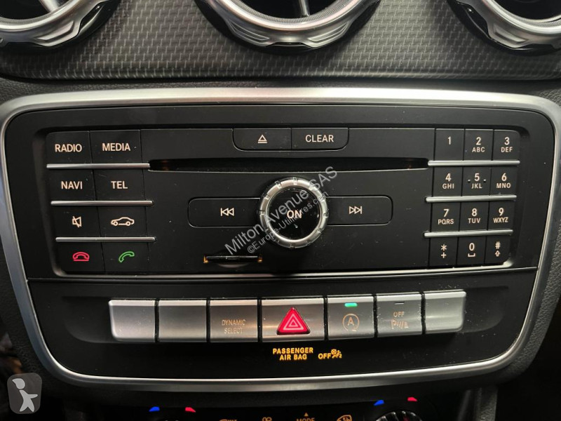 عربة نفعية Mercedes GLA 180  Inspiration