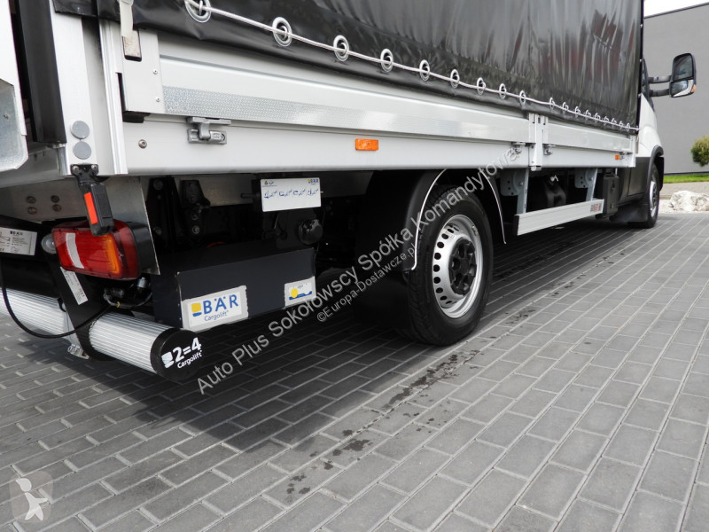 Furgoneta Iveco 35S18 DAILY
