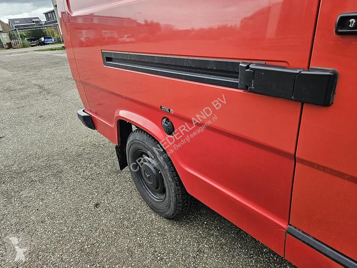Véhicule utilitaire Mercedes 310 A | BENZINE |...