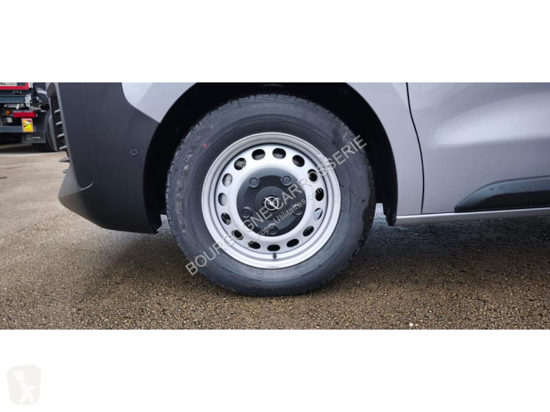 Véhicule utilitaire Opel VIVARO XL 2.0 BlueHDi...