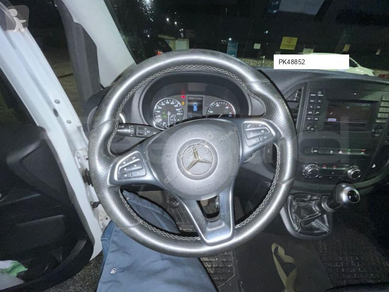 Furgoneta Mercedes