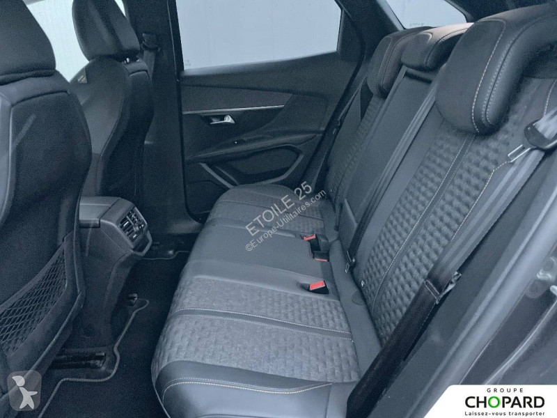 Peugeot 3008 BlueHDi 130ch S&S EAT8 Transporter