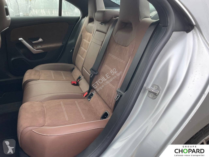 Samochód dostawczy Mercedes CLA Coupé 180 d 8G-DCT