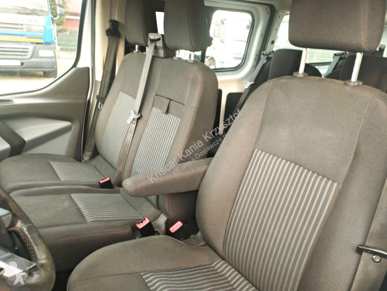 Samochód dostawczy Ford L2 9 Seater Low Mileage