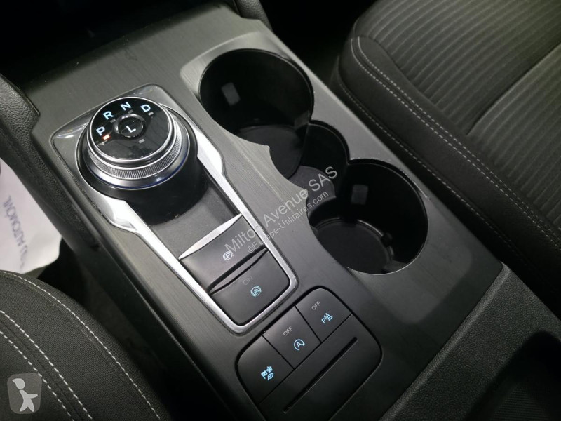 Samochód dostawczy Ford KUGA 1.5 EcoBlue - 120...
