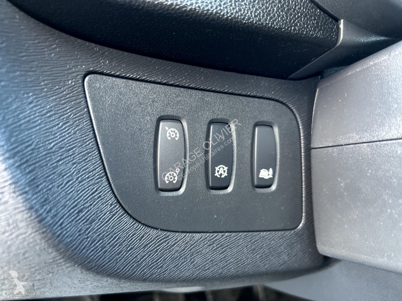 Véhicule utilitaire Renault 1.5 Blue dci 80...