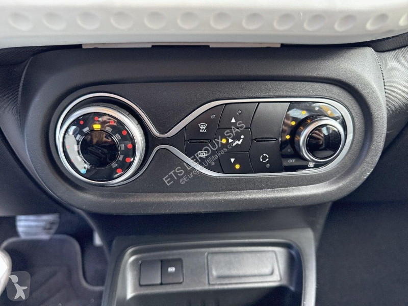 Veicolo commerciale Renault TWINGO E-TECH...