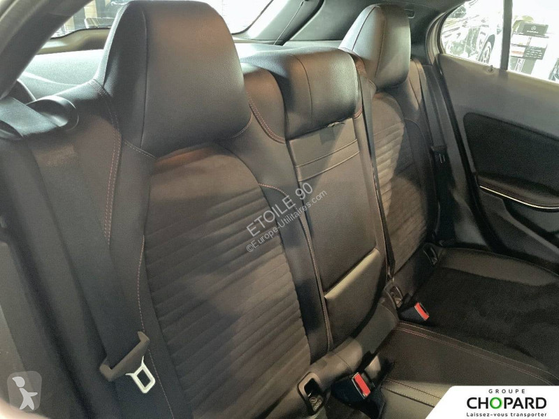 Veicolo commerciale Mercedes GLA 200 d 7-G DCT