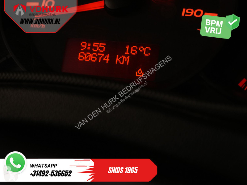 Véhicule utilitaire Renault T35 2.3 dCi 145 pk...