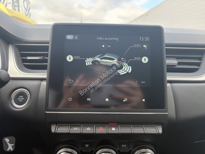 Samochód dostawczy Renault (2) Intens E-TECH...