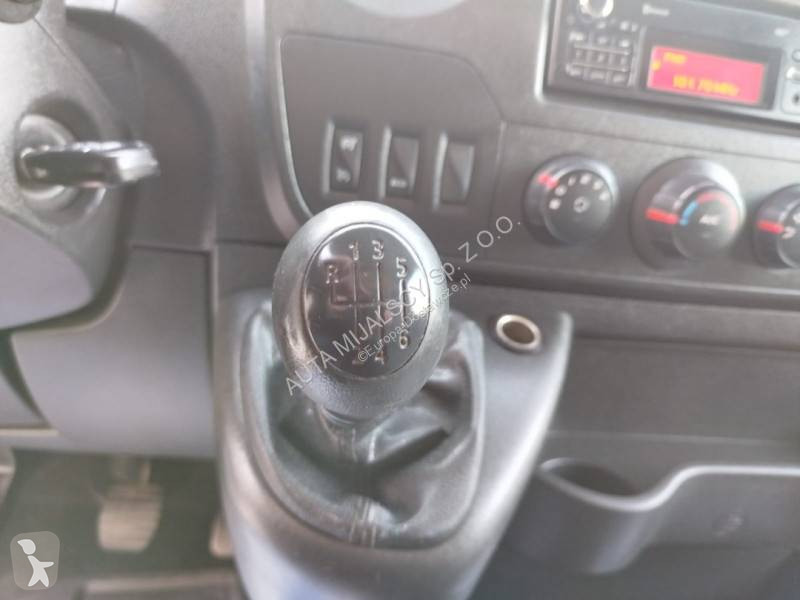 Samochód dostawczy Renault