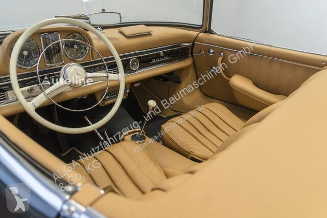 Veicolo commerciale Mercedes 300 SL...