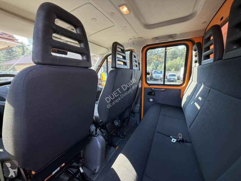 Samochód dostawczy Iveco 70C18 V H
