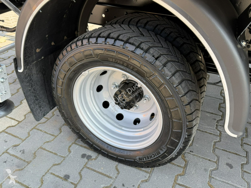 Nissan  Transporter