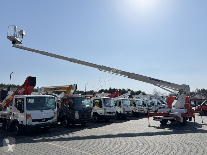 Nissan  Transporter