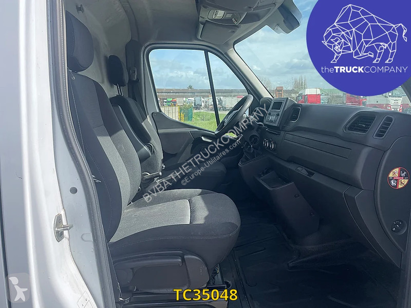 Samochód dostawczy Renault