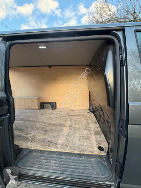 عربة نفعية Volkswagen 6.1 2.0 TDI 204 FGN TOLE...