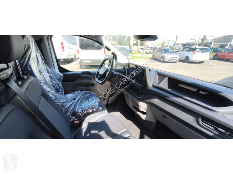 Véhicule utilitaire Ford TRANSIT CUSTOM 2.0...