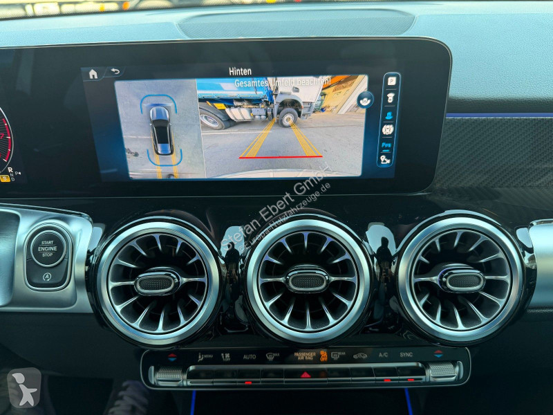 عربة نفعية Mercedes GLB  4M AMG...