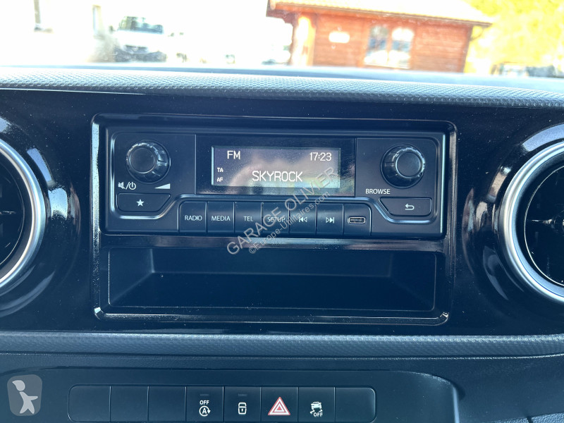 Véhicule utilitaire Mercedes Long 110 1.5 CDI...