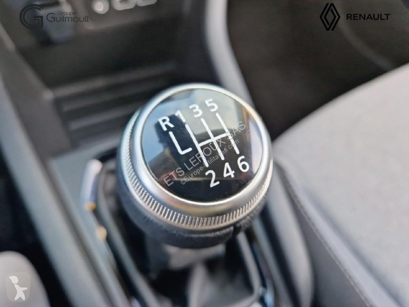 Véhicule utilitaire Renault CLIO V