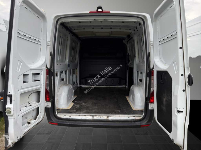 Bedrijfswagen Mercedes III - sprinter 215 2.0...