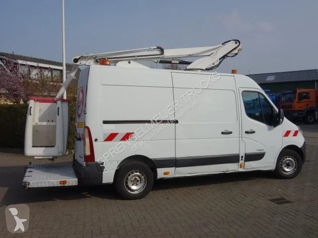 Samochód dostawczy Renault france elevateur...