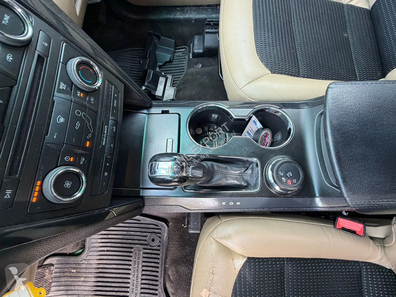 عربة نفعية Ford 3.5 V6 Petrol Automatic Gearbox...