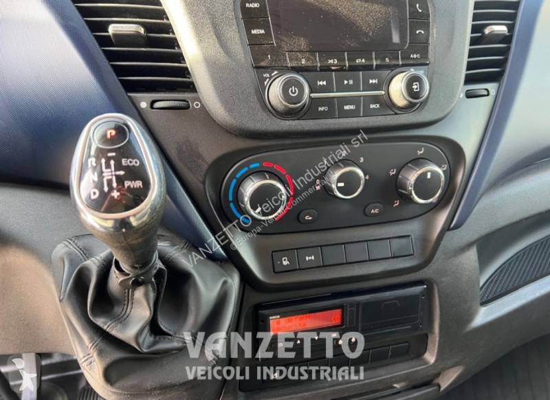 Veicolo commerciale Iveco