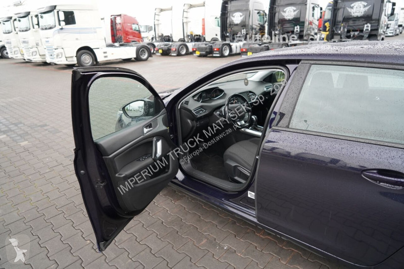 Samochód dostawczy Peugeot 308 1.5 BlueHDi ACTIVE
