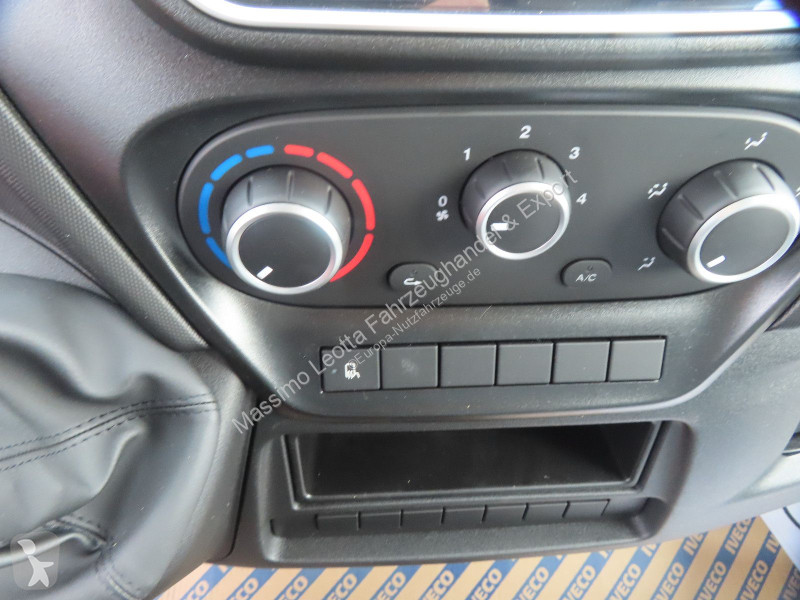 عربة نفعية Iveco 35C16D 3,0 Rd.3750 Neu Klima...