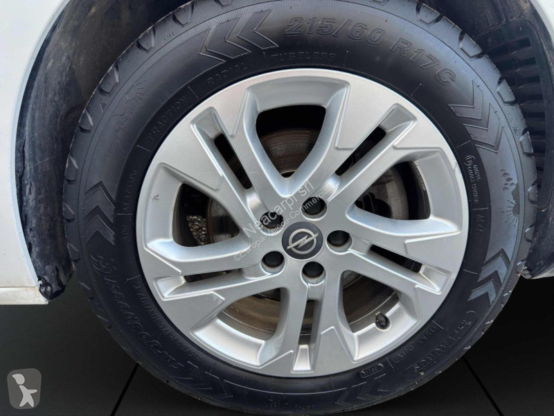 عربة نفعية Opel